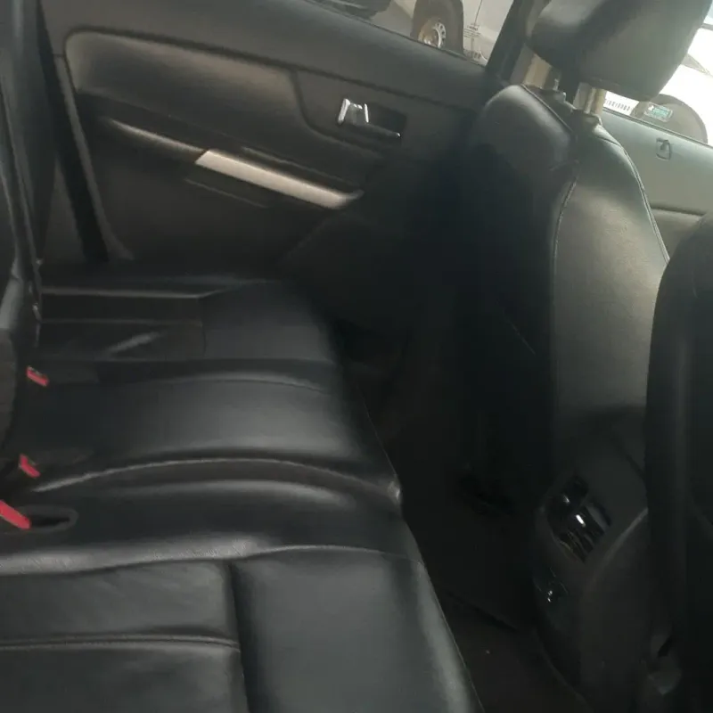 Thumbnail 3 of 2011 Ford Edge